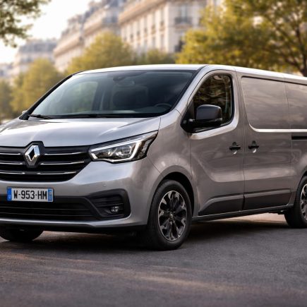 renault-trafic-ville-lumiere-naturelle